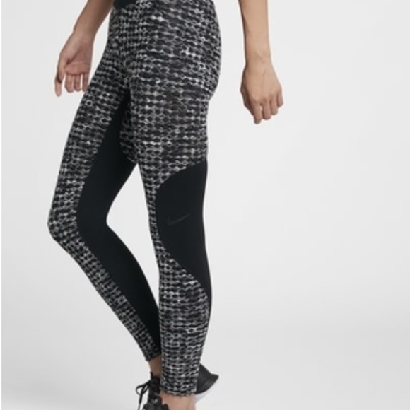 Nike Pants - 50% OFF*NWT NIKE PRO HYPERWARM LEGGINGS/YOGA PANTS